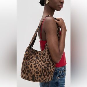 Reformation Silvana Tote